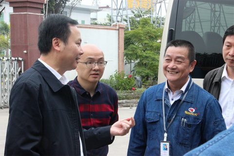临沧市委常委、常务副市长李耿坚一行前往我司调研领导